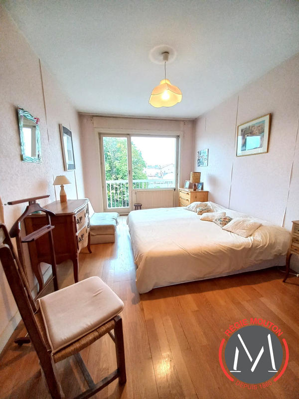 Appartement - 103 m² - 4 pièces