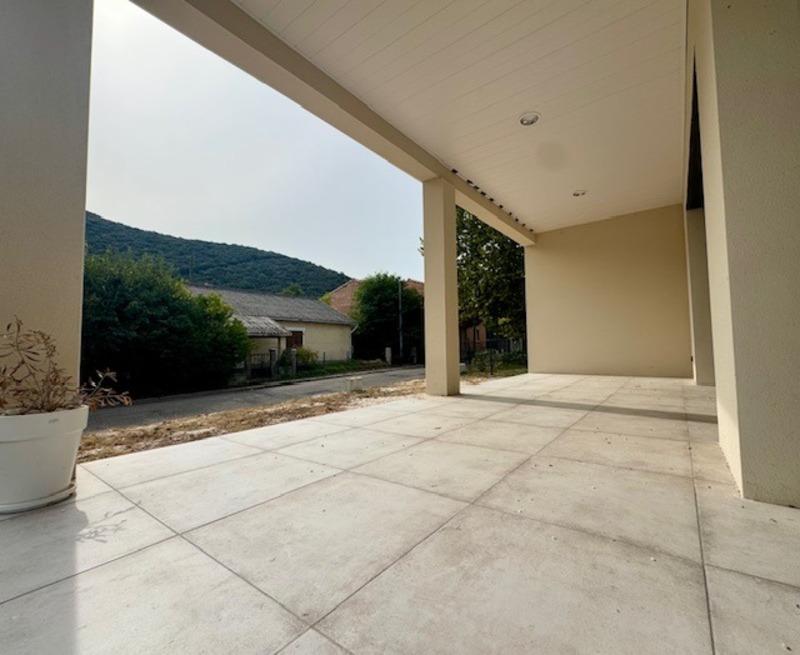 Maison - 92 m² - 5 pièces