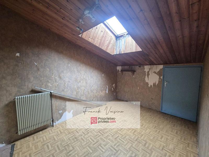 Maison - 115 m² - 9 pièces