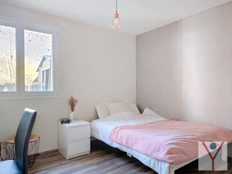 Appartement - 103 m² - 5 pièces