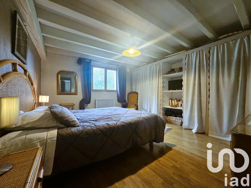 Maison - 263 m² - 9 pièces