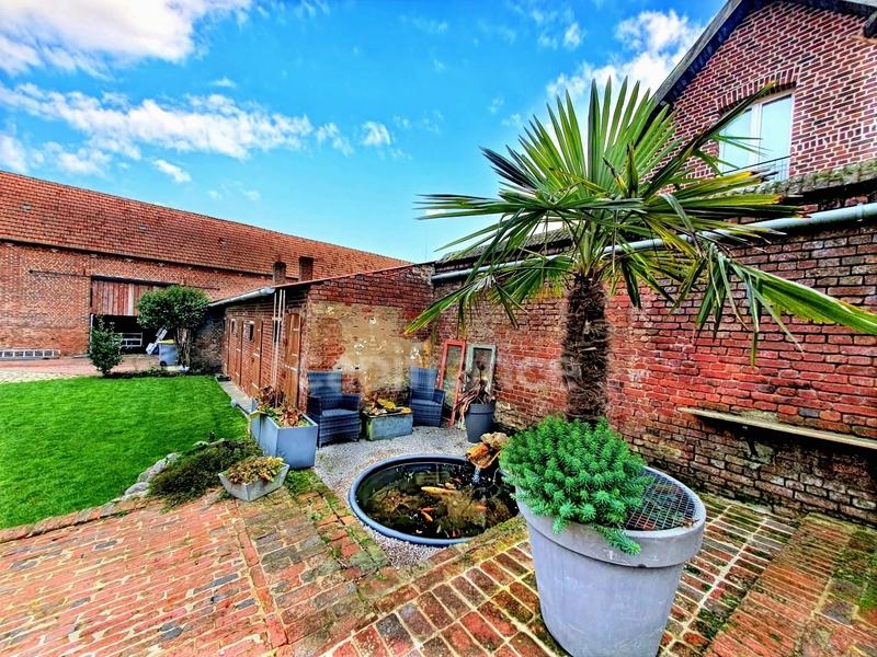 Fermette - 274 m² - 6 pièces