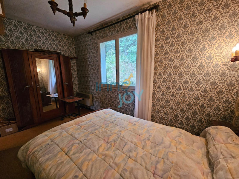 Maison - 93 m² - 4 pièces