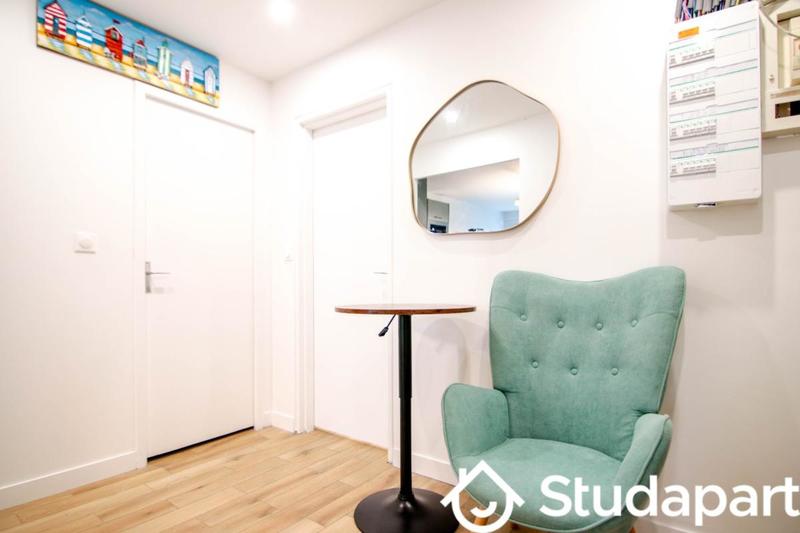 Chambre - 10 m² - 1 pièce