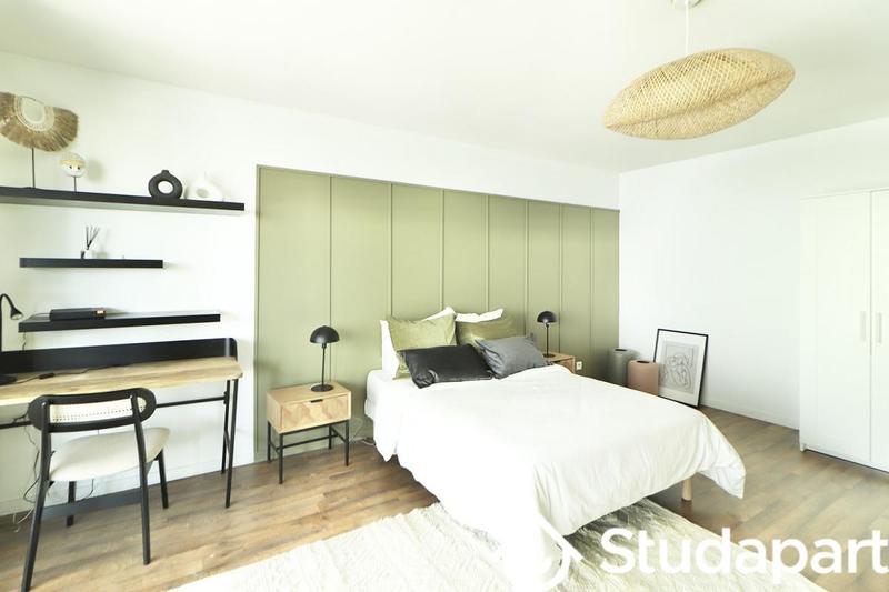 Chambre - 10 m² - 1 pièce