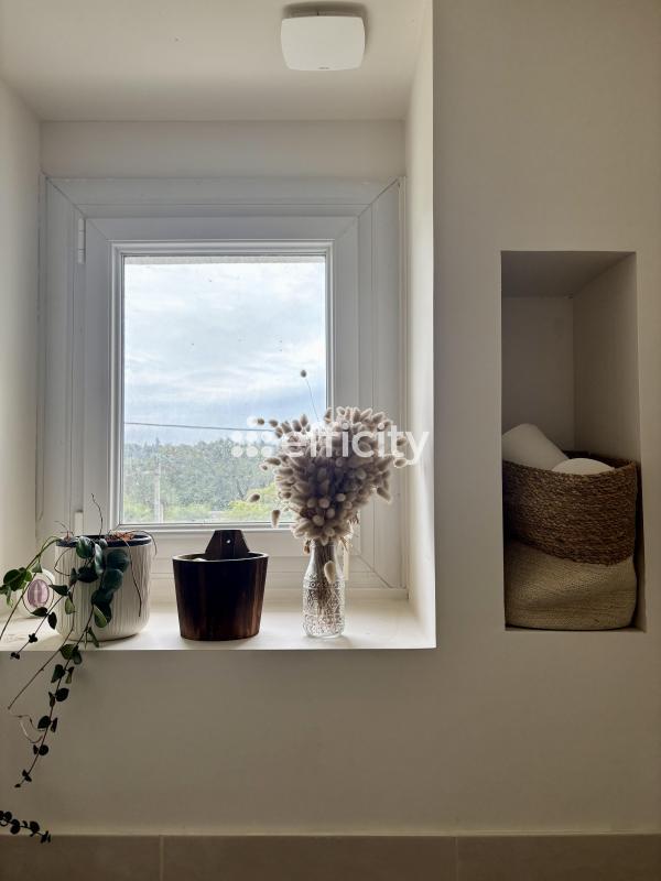 Maison - 123 m² - 4 pièces