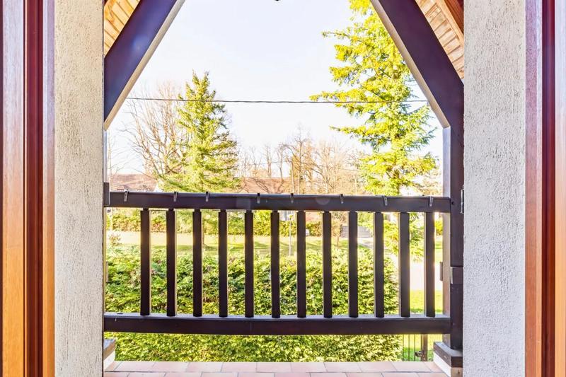 Maison - 176 m² - 6 pièces