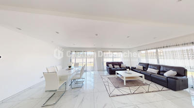 Maison - 128 m² - 5 pièces