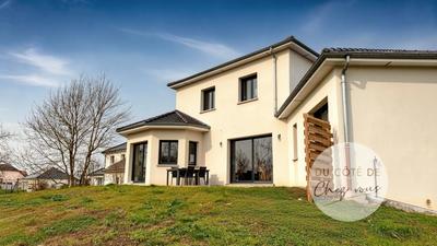 Maison d'architecte - 203 m² - 7 pièces