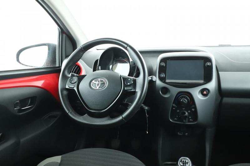 Toyota Aygo 1.0 Vvt-i X-Play 5p 72 ch