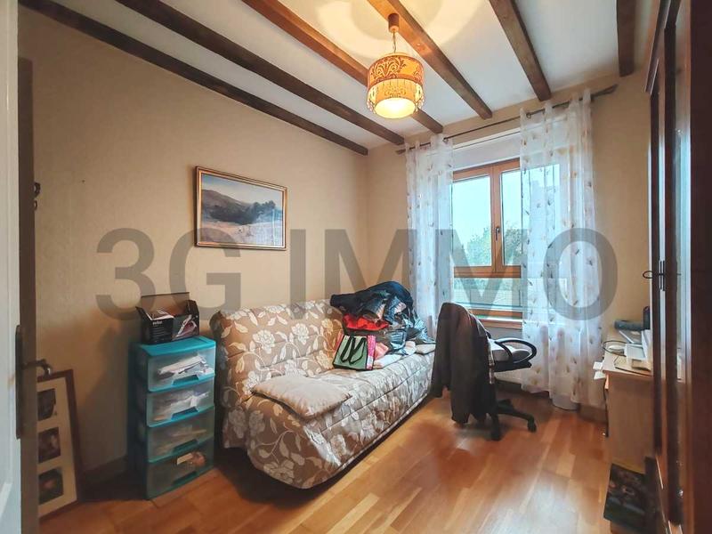 Maison - 85 m² - 5 pièces