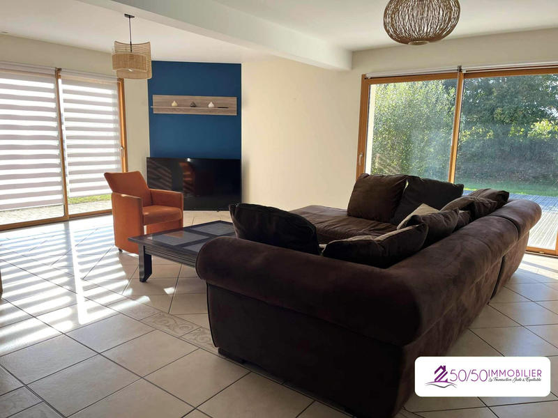 Maison contemporaine - 190 m² - 7 pièces