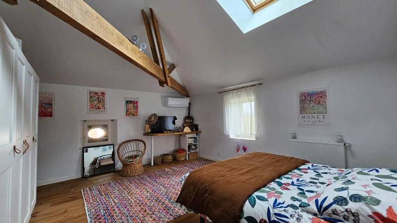 Maison - 285 m² - 11 pièces