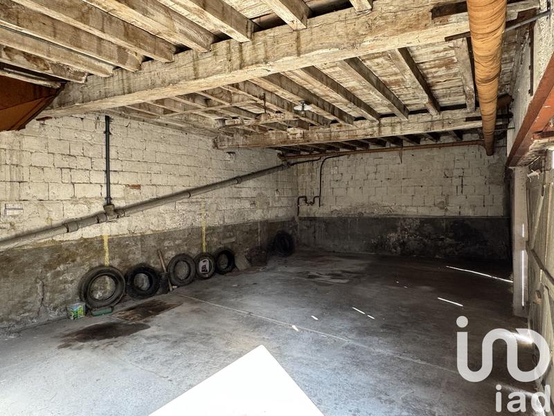 Maison - 180 m² - 6 pièces