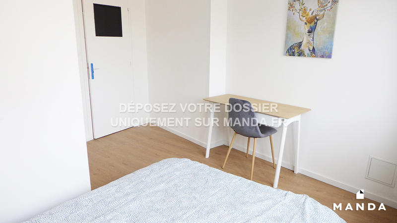 Chambre - 14 m² - 4 pièces