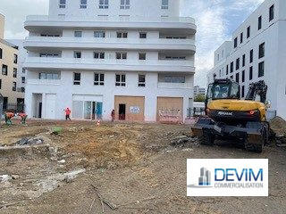 Local commercial - 258 m²