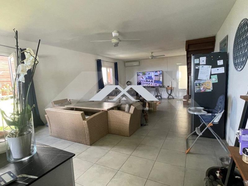 Propriété - 135 m² - 4 pièces