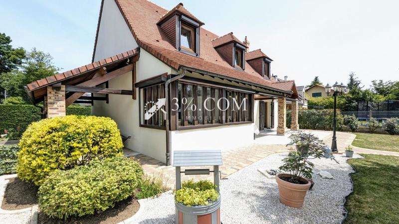 Maison - 147 m² - 5 pièces