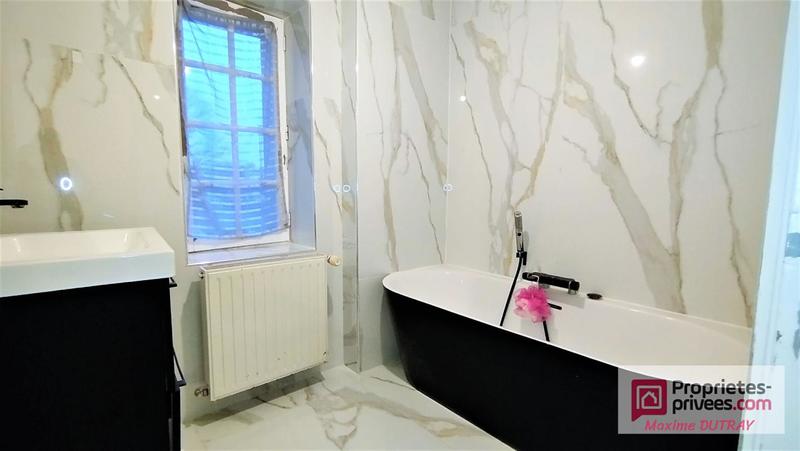 Maison - 116 m² - 4 pièces