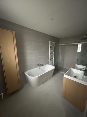 Maison contemporaine - 192 m² - 7 pièces