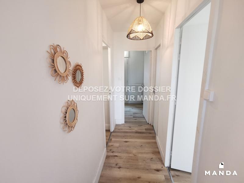 Chambre - 10 m² - 4 pièces