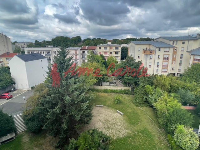 Appartement - 75 m² - 4 pièces