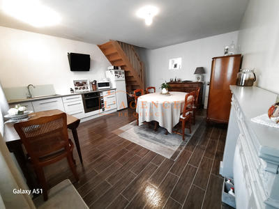 Maison - 98 m² - 5 pièces
