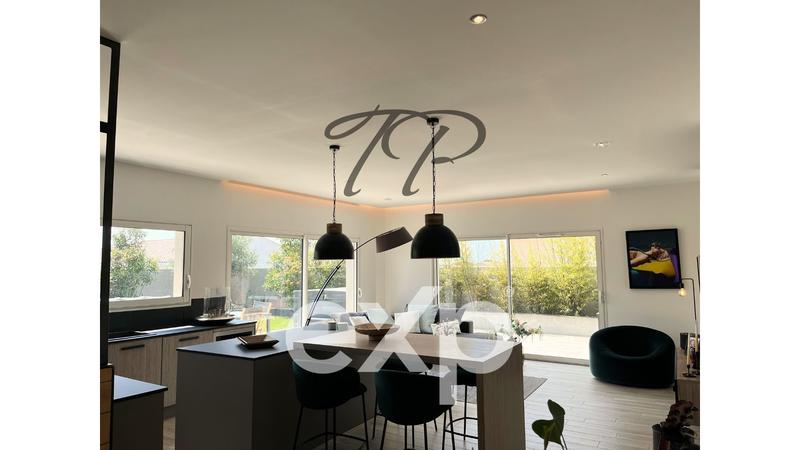 Villa - 268 m² - 7 pièces