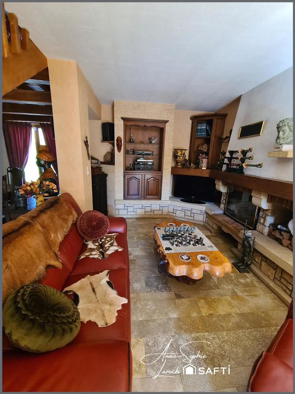 Maison - 146 m² - 6 pièces