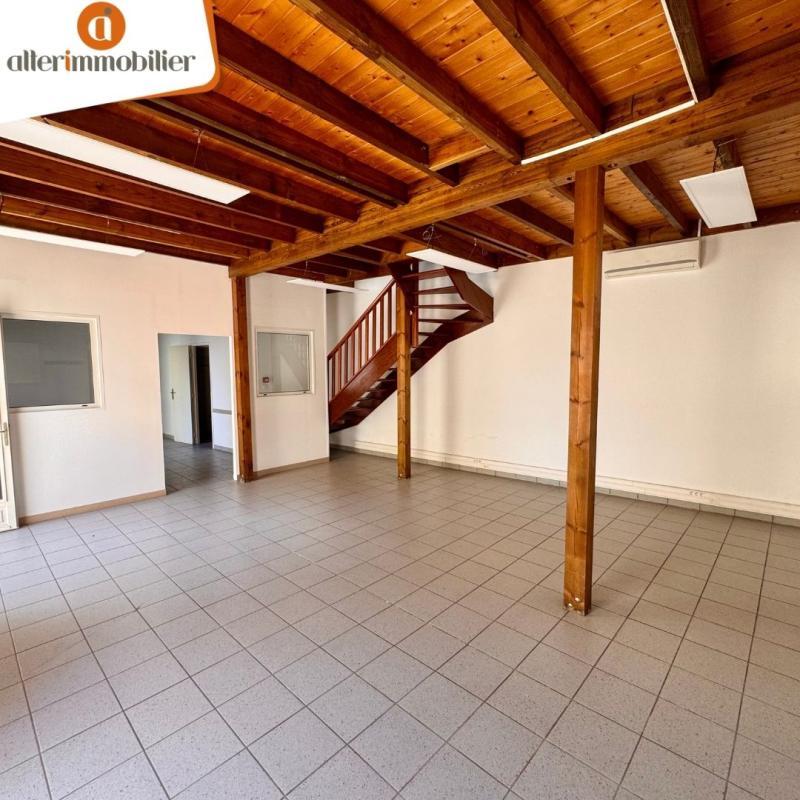 Bureau - 157 m² - 3 pièces