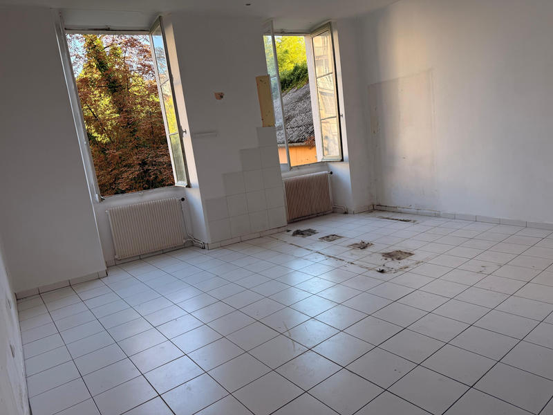 Local commercial - 96 m²