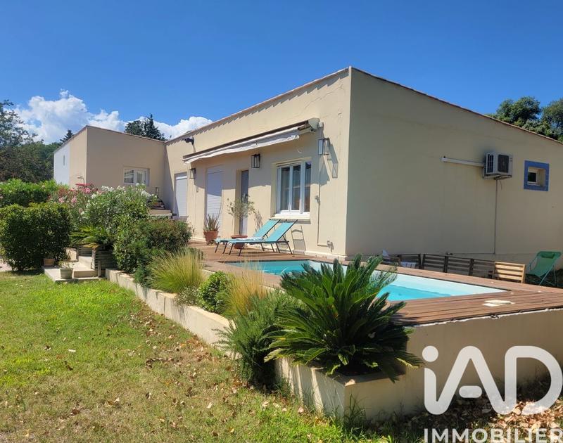 Maison - 121 m² - 4 pièces