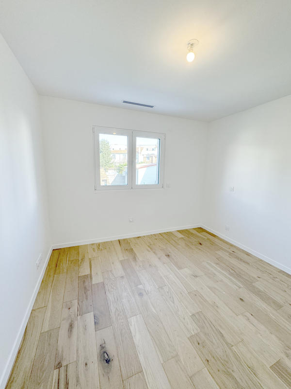 Maison - 80 m² - 3 pièces