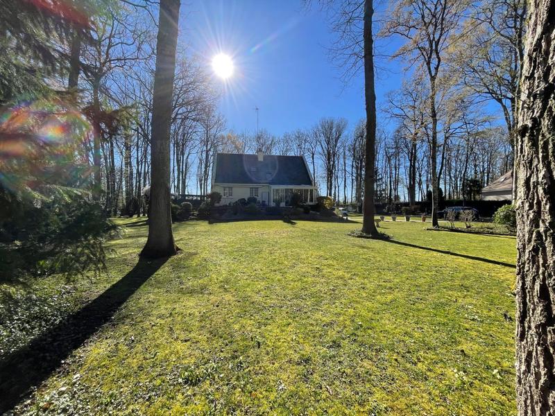 Maison - 180 m² - 6 pièces