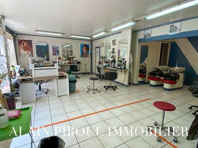 Fonds de commerce - Local commercial - 58 m²