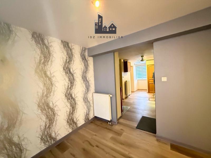 Maison - 106 m² - 6 pièces