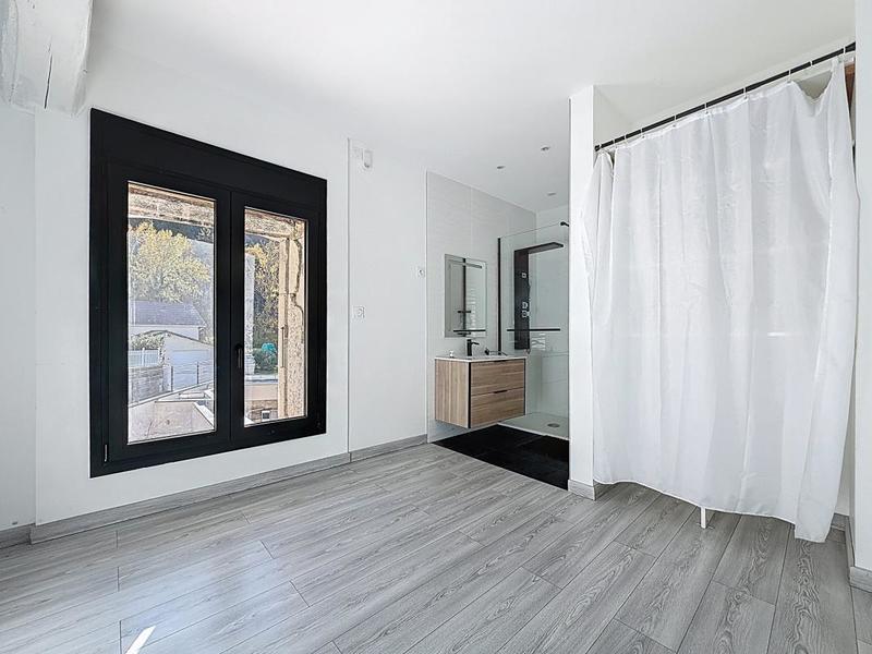 Maison - 195 m² - 6 pièces