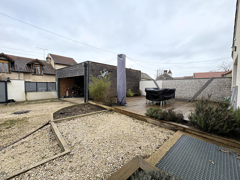 Maison - 134 m² - 6 pièces