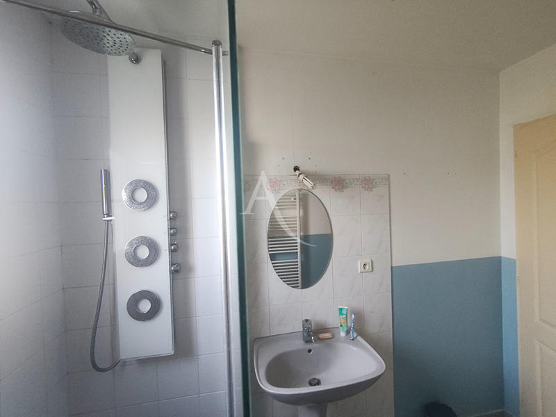 Maison - 101 m² - 4 pièces