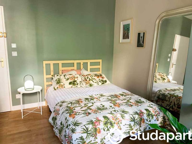 Chambre - 14 m² - 1 pièce