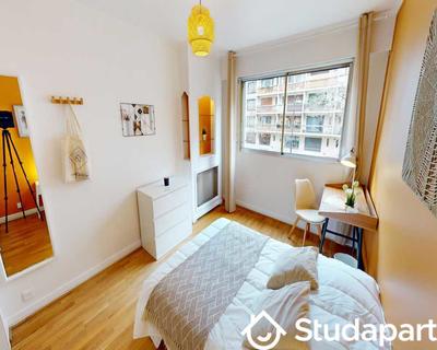 Chambre - 110 m² - 1 pièce