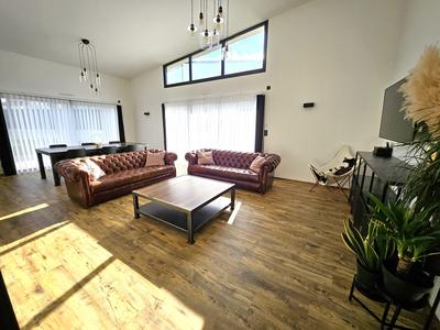 Maison contemporaine - 142 m² - 6 pièces