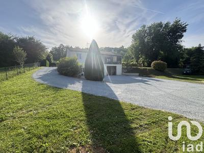 Maison - 114 m² - 4 pièces