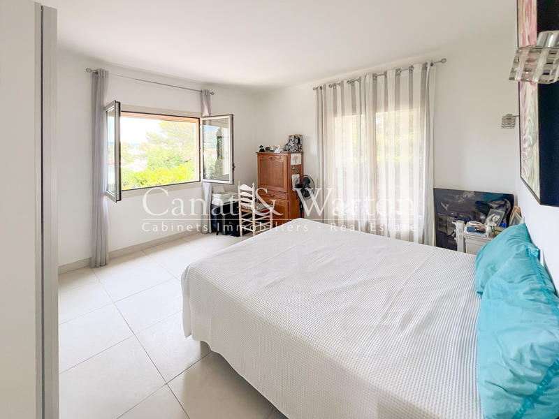 Villa - 170 m² - 6 pièces