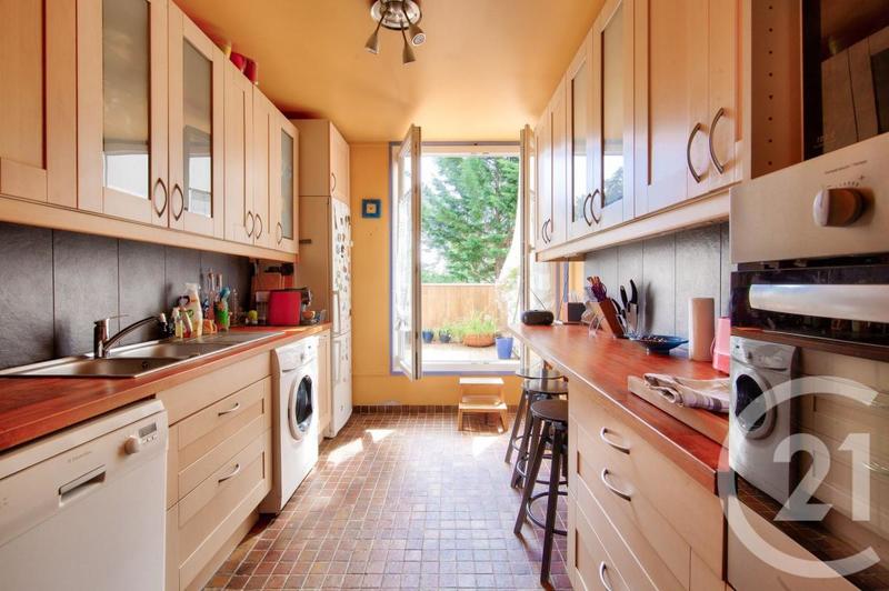 Appartement - 105 m² - 5 pièces