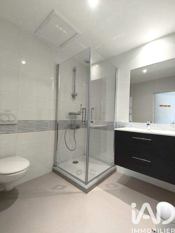 Maison - 750 m² - 24 pièces