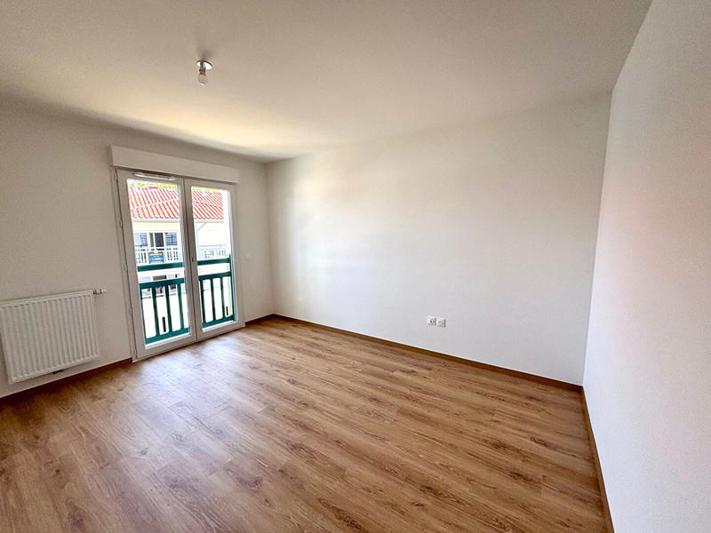 Appartement - 85 m² - 3 pièces