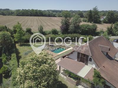 Maison - 150 m² - 6 pièces