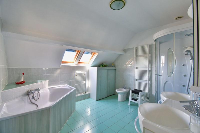 Maison - 142 m² - 5 pièces