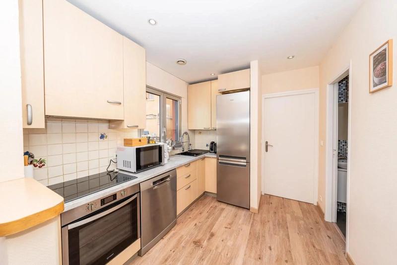 Appartement - 80 m² - 4 pièces